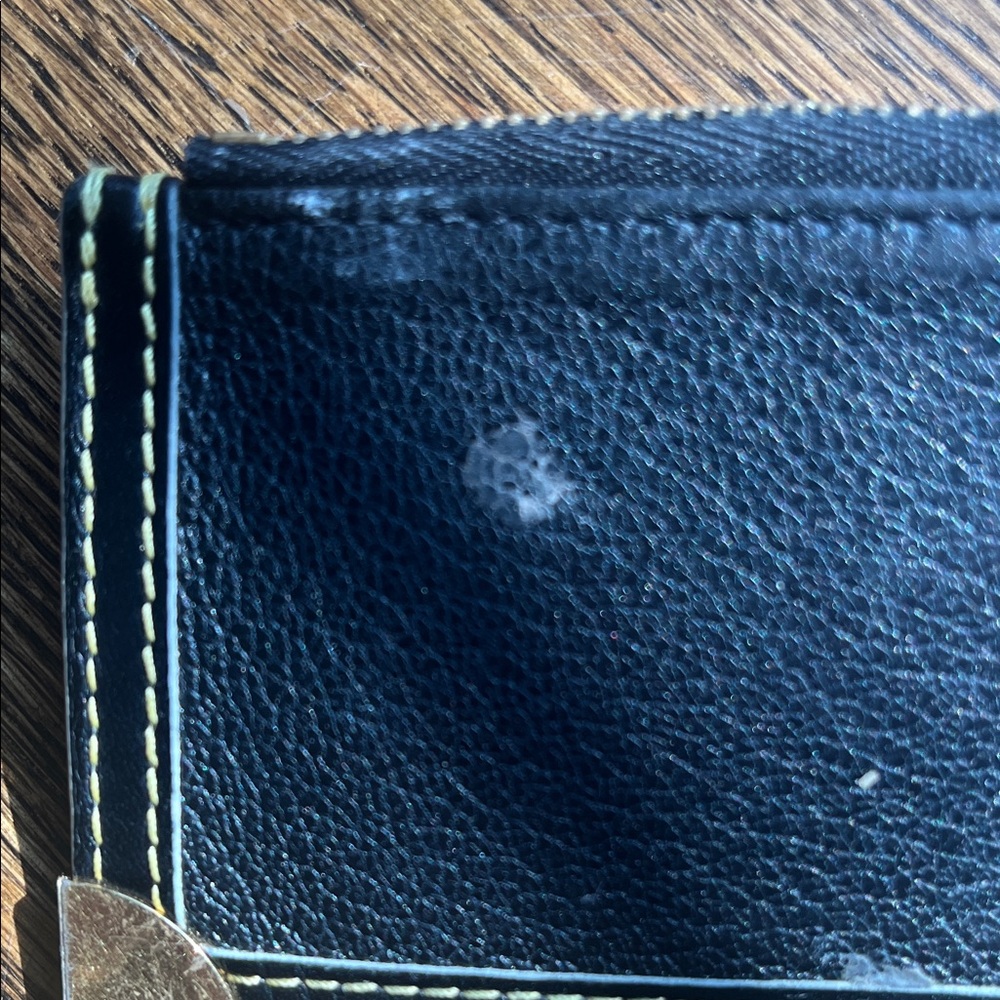 Louis Vuitton Black Leather Card Holder with Chain - Picture 3 of 7